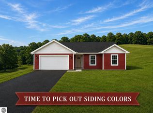 14 Buckaroo Trl, Petoskey, MI 49770
