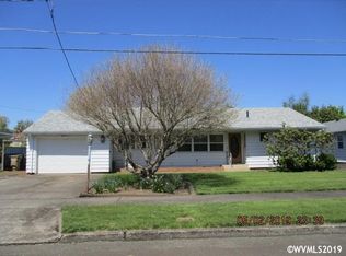 659 E Sherman St, Lebanon, OR 97355