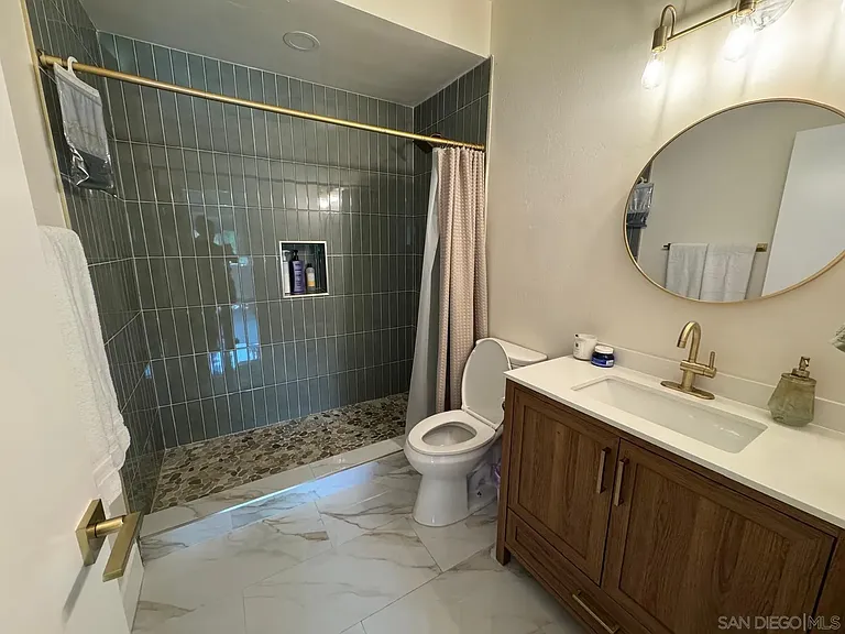 4221 1/2 Vista Way #STUDIO — Photo 6