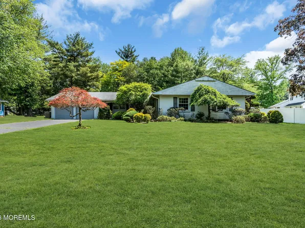 4 Knox Lane, Manalapan, NJ 07726