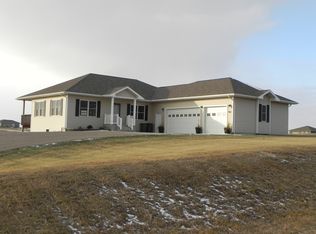 901 Harmony St NW, Minot, ND 58703