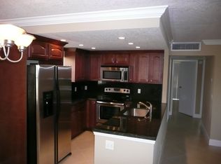 160 Monaco Ct #D, Delray Beach, FL 33446