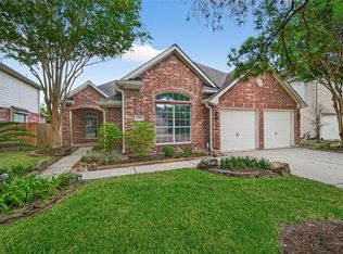 11210 Stoney Meadow Dr, Houston, TX 77095