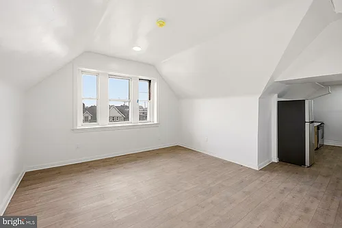 6012 Ridge Ave #8 Photo 1