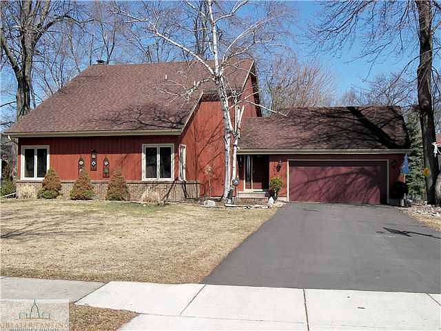 1st image of 1404 E Basswood Ct