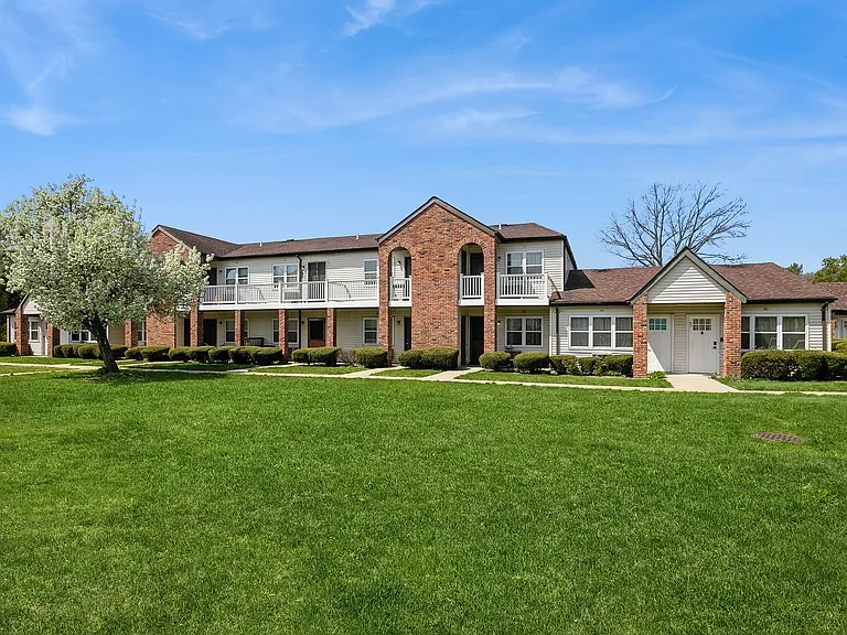 Zen Long Island at Amityville 55+ Community — Photo 9