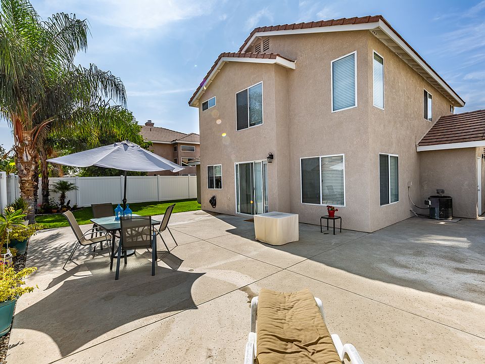 2nd image of 729 Viewtop Ln