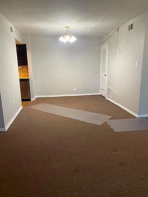 2 bed, 1.5 bath, 1000 sqft, $1,590 — Photo 4