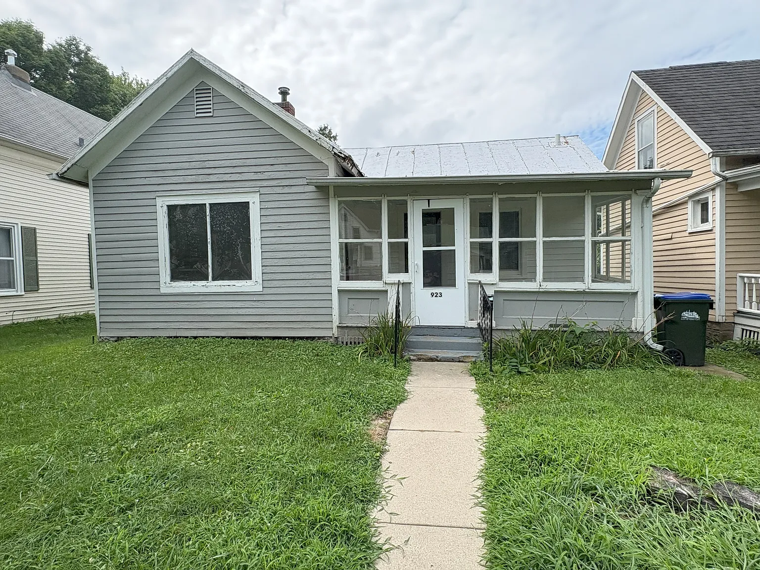 2 bed, 1556 sqft, $1,680 — Photo 1