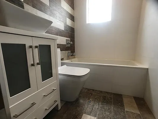 Rented by Evergreen Apartments BK | media 23