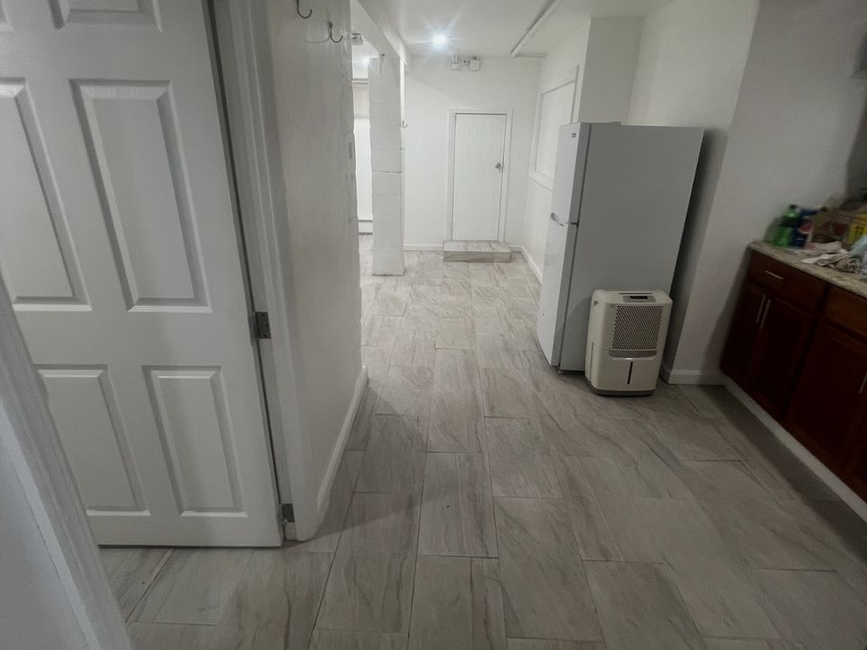 2nd image of 30 Grove Ter #B