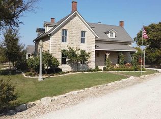 1832 200th Rd, Cottonwood Falls, KS 66845