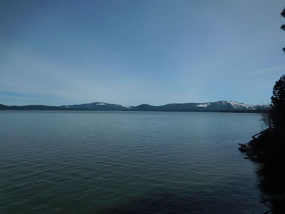 2nd image of 656 Peninsula Dr
