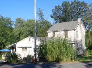 6984 Wimmer Rd, Bethlehem, PA 18015