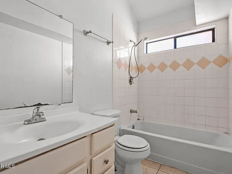 1478 Gene Torres Dr — Photo 30