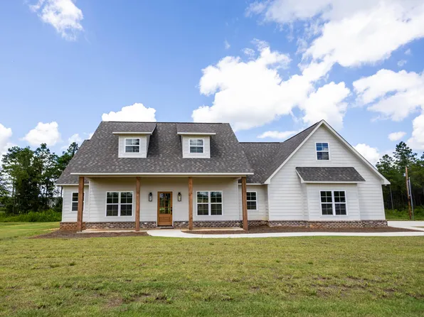 60003 Porch View Dr, Amory, MS 38821