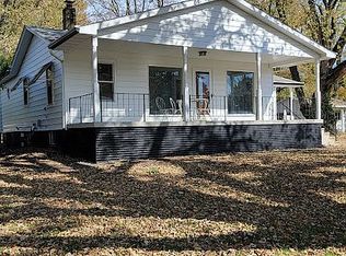 24 Josephine Dr, Decatur, IL 62526