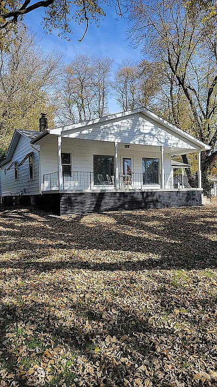 24 Josephine Dr photo 1