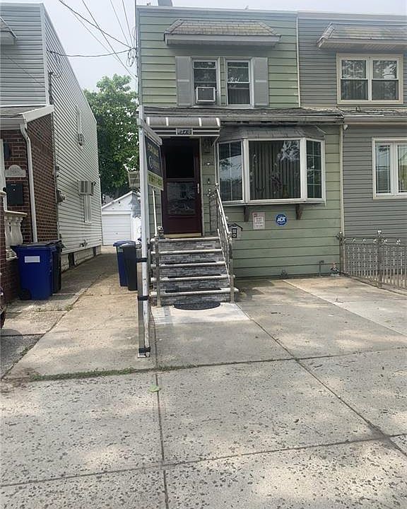 1st image of 1378 E 55th St