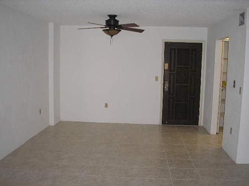 3rd image of 1415 Ocean Shore Blvd #D090