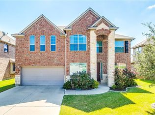 816 Evergreen Ln, Burleson, TX 76028