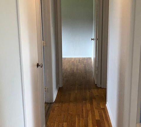5th image of 1019 N Villard St