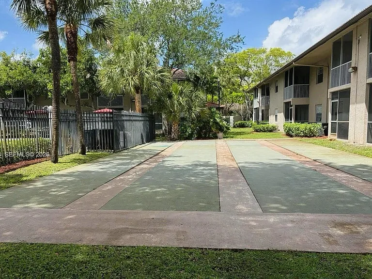 8820 Royal Palm Blvd #104 — Photo 30