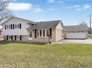 1105 Morton Dr, Lasalle, ON N9J 3V5