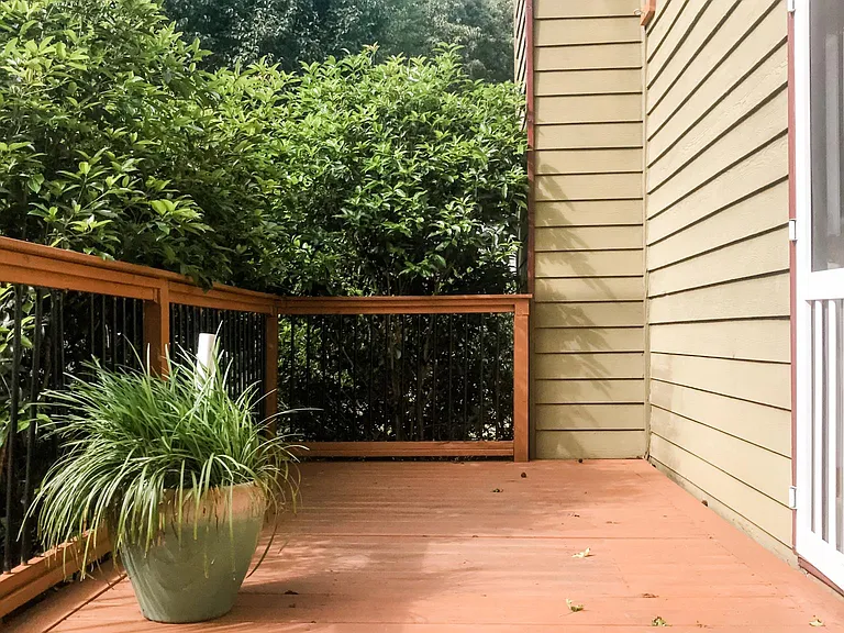 Easy access to deck from main living area