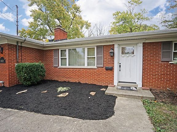 3rd image of 10632 Thornview Dr