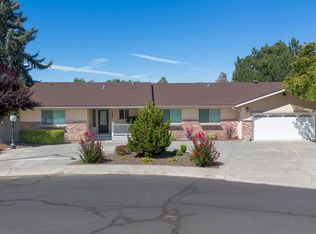 136 Pinetree Ln, Richland, WA 99352