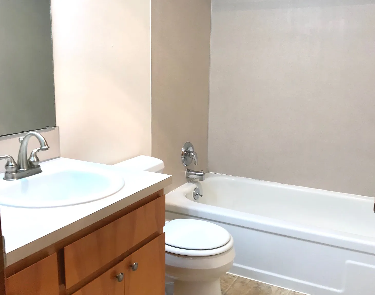 3405 Stoll Rd SE — Photo 3