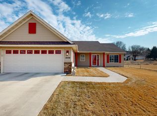 1009 19th St SE, Willmar, MN 56201