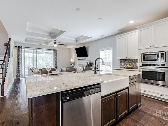 4th image of 206 Martello Road