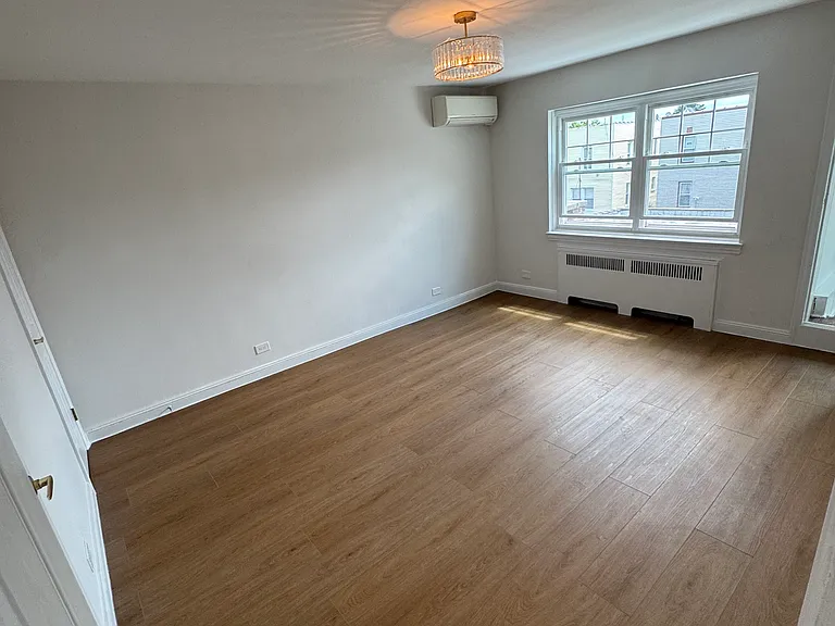 1516 Fielding St #1 — Photo 1