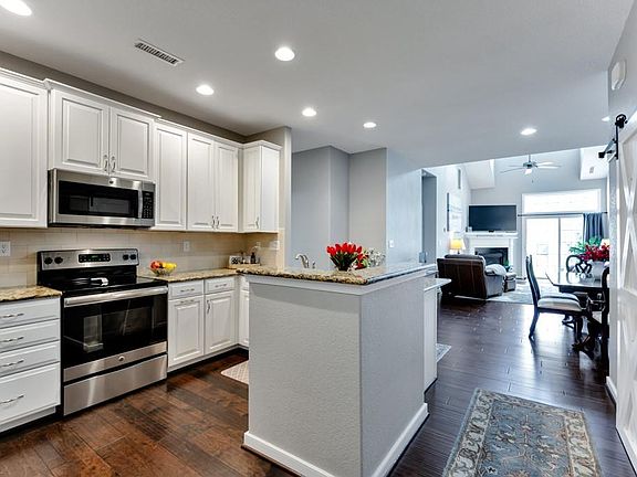 5th image of 1525 Scoonie Pointe Dr
