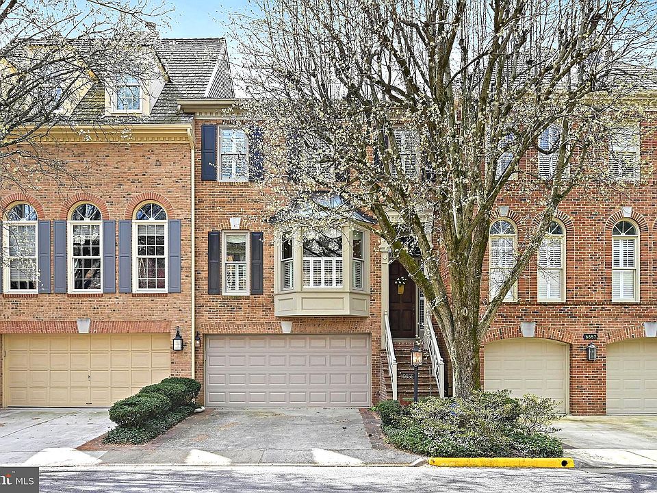 1st image of 6655 Hampton Park Ct