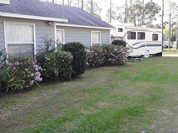4th image of 17425 Hyland Ln