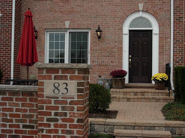 Entry with Landscaped Patio