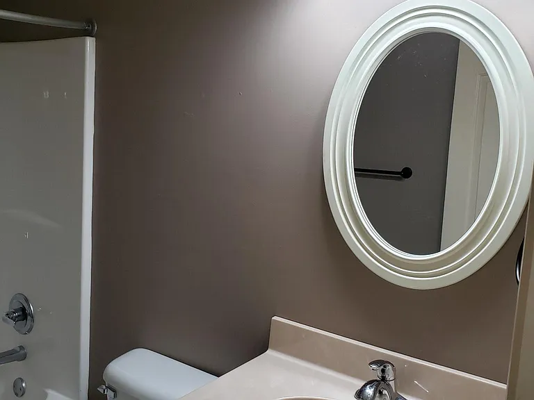 2nd Bathroom