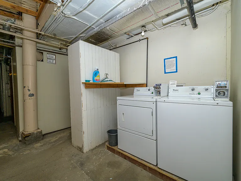 1535 Larkin St #B — Photo 34