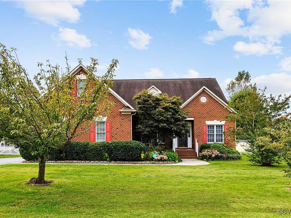 1st image of 9465 Crescent View Dr