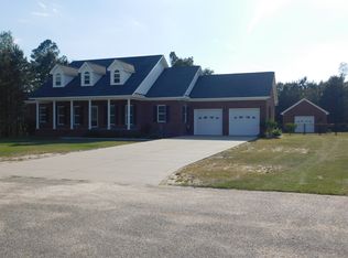 7 River Moon Ln, Autryville, NC 28318