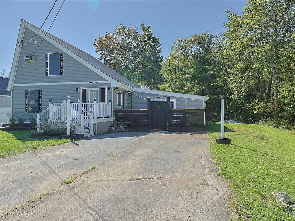 1st image of 35 Lakeview Drive