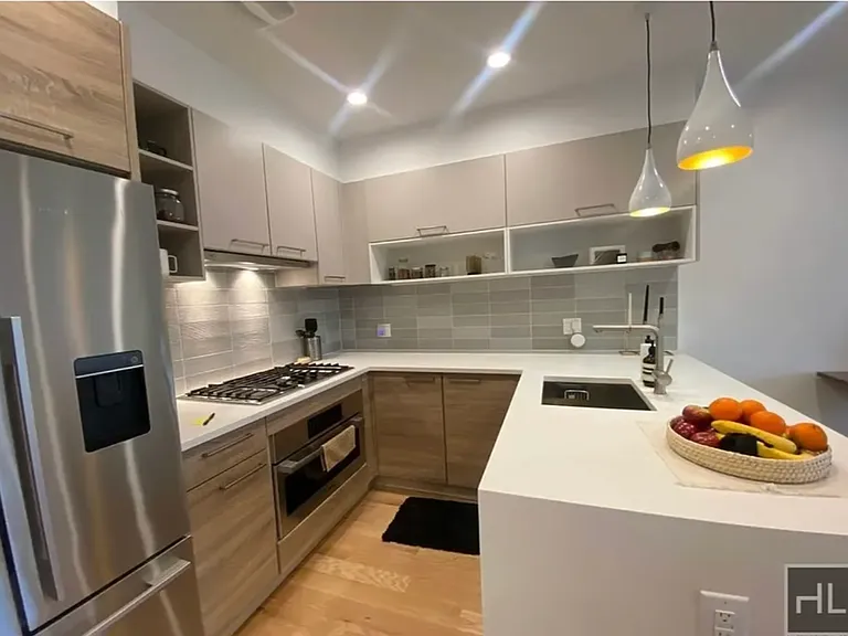 479 Monroe St #3F — Photo 11