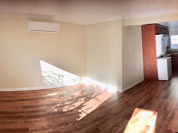 5th image of 131 Wilton Dr APT 2
