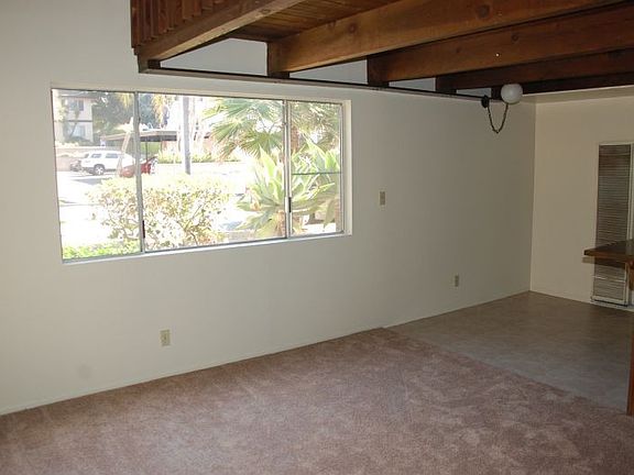 3rd image of 2025 Bath St APT 20