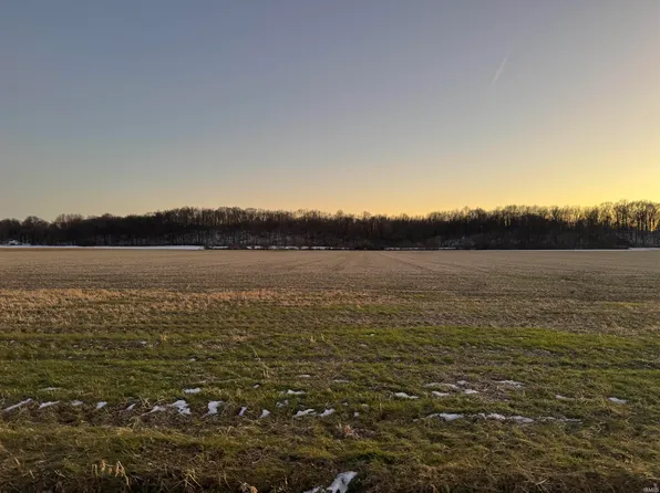 0 E 300 N, Francisco, IN 47649