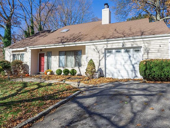 2nd image of 5 N Wesley Ct