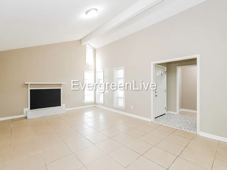 4084 Silverleaf Rd — Photo 12